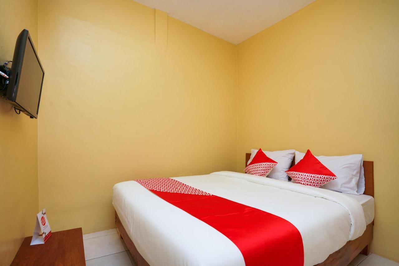 OYO 2656 Az Zahra Residence Syariah Surabaya Bagian luar foto